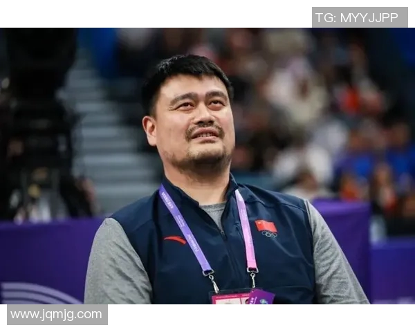 姚明与NBA历史篮板王的全面对比分析及其影响力探讨 姚明与NBA历史篮板王的全面对比分析及其影响力探讨
