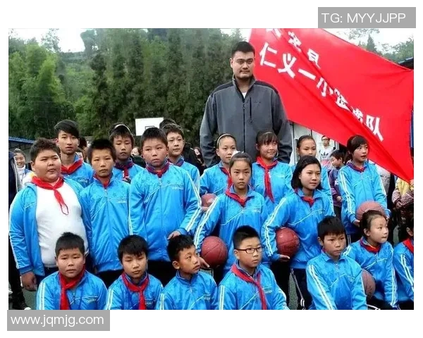 姚明的篮球传奇与大梦的传承之路：从徒弟到巨星的成长故事