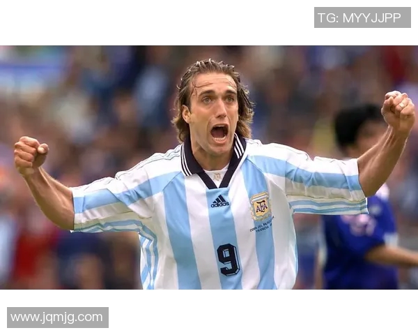 全球足球明星全景介绍与成就回顾 全球足球明星全景介绍与成就回顾