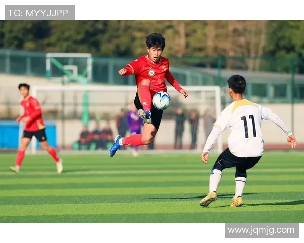 20几岁足球明星的崛起与挑战他们如何在绿茵场上书写传奇人生 20几岁足球明星的崛起与挑战他们如何在绿茵场上书写传奇人生