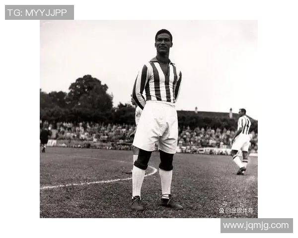 帅气足球明星半身照展现运动魅力与时尚风范的完美结合